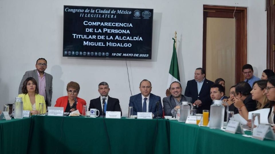 Legisladores de Morena y aliados aprobaron citar a comparecer al alcalde de Miguel Hidalgo, Mauricio Tabe.