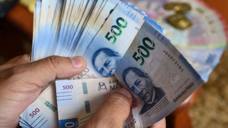 Este año se repartieron 214 mil 218 millones de pesos.