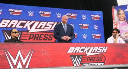 Por qué Bad Bunny cacheteó a Damian Priest de la WWE enfrente de Triple H (VIDEO)