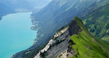 Suiza desaloja pueblo por riesgo de quedar sepultado ante desplazamiento de tierra