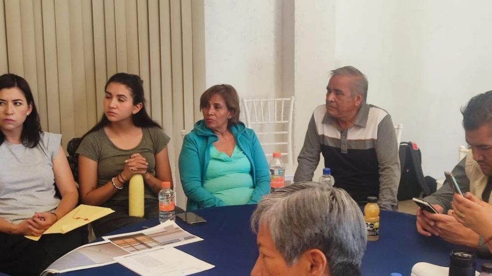 Familias desplazadas de la Cooperativa Cruz Azul piden a las autoridades intervenir para frenar ola de violencia.