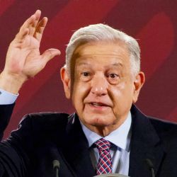 Morena respalda a López Obrador ante ataques: denuncian campaña de difamación