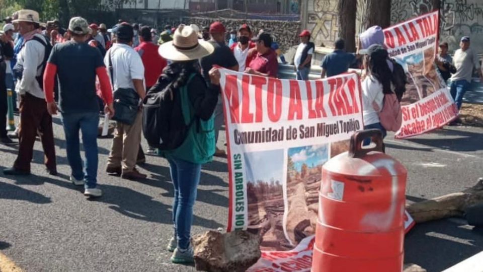 Comuneros levantan el bloqueo en la México-Cuernavaca.