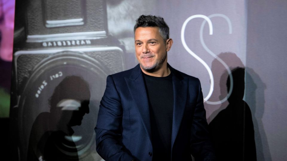 Alejandro Sanz agradece las muestras de cariño recibidas por su estado de salud.