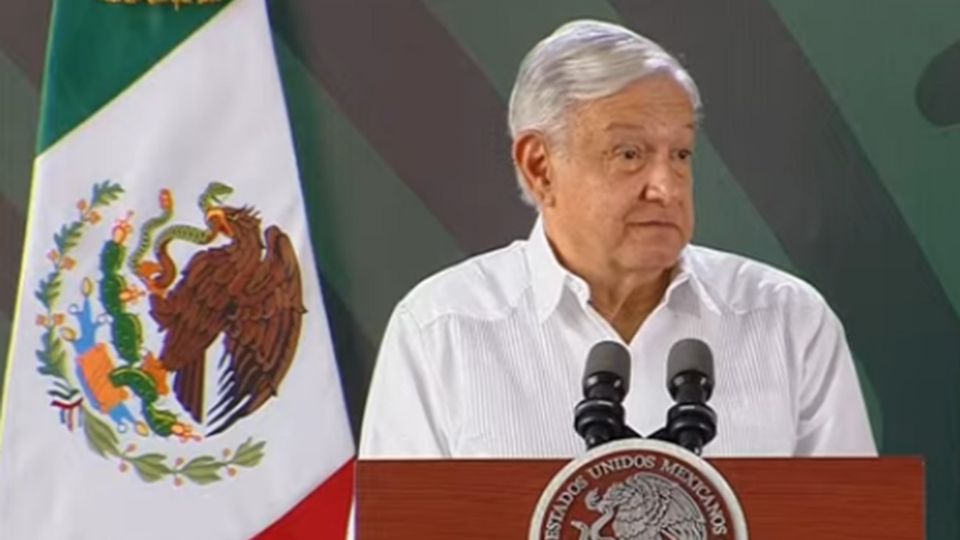 Andrés Manuel López Obrador durante su matutina.