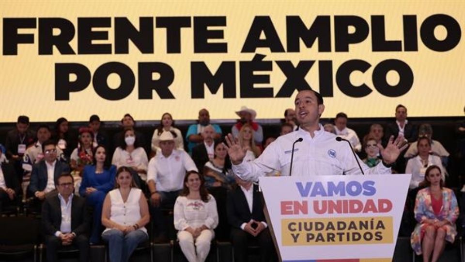 Marko Cortés, líder nacional del PAN, en la creación del Frente Amplio por México.