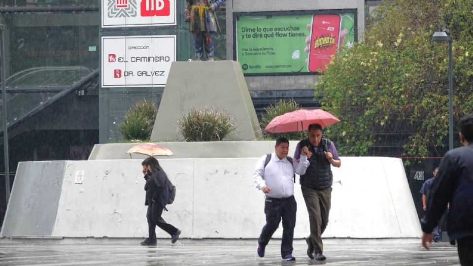 La onda tropical número 8 se integrará a una zona de baja presión con alta probabilidad de desarrollo ciclónico.