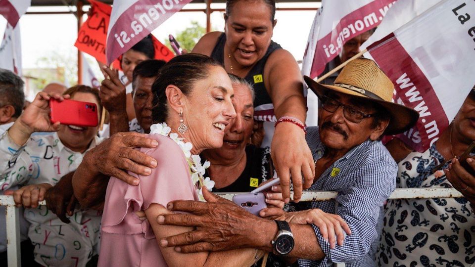 Claudia Sheinbaum, en visita a Michoacán, como parte de sus giras informativas.