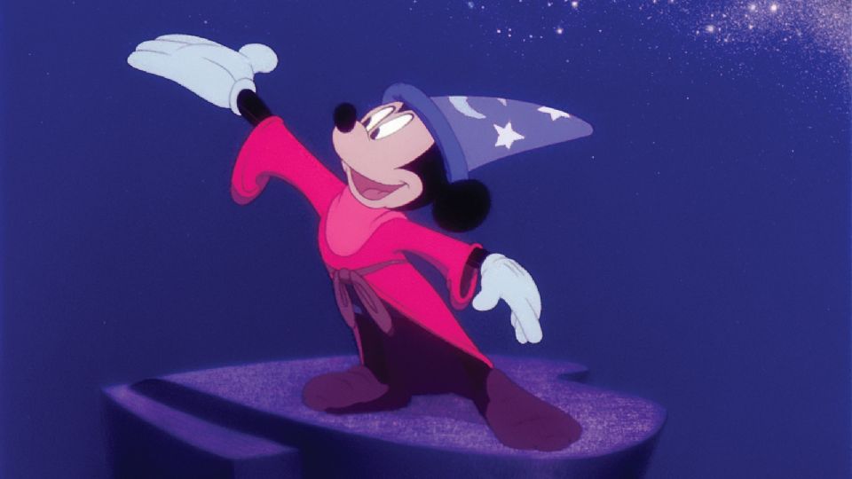 ¡Disney está en problemas! Despidos, el copyright de Mickey Mouse y su material clásico.