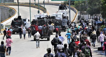 Guerrero: Pobladores bloquean Autopista del Sol en espera de una mesa de negociación