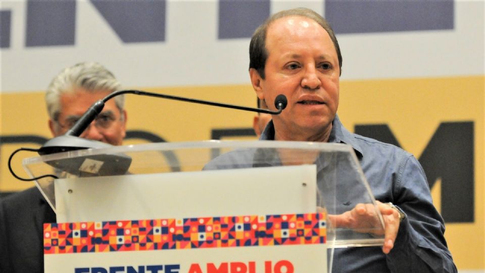 Marco Baños, integrante del Comité Organizador del Frente Amplio por México.