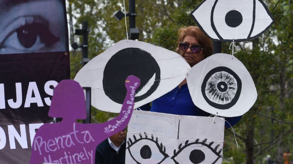 Madres de víctimas de feminicidio y sobrevivientes de violencia feminicidas protestaron.