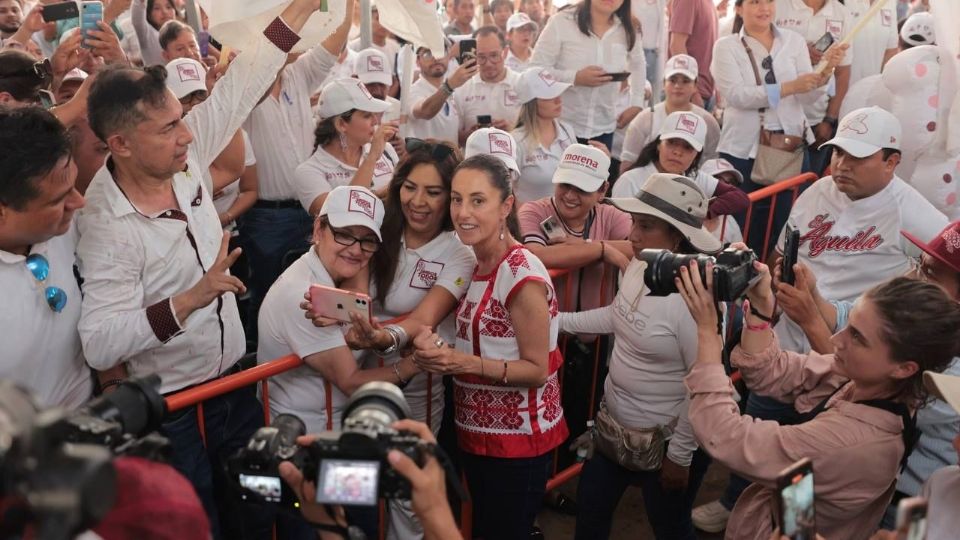 Claudia Sheinbaum en asamblea informativa Veracruz.