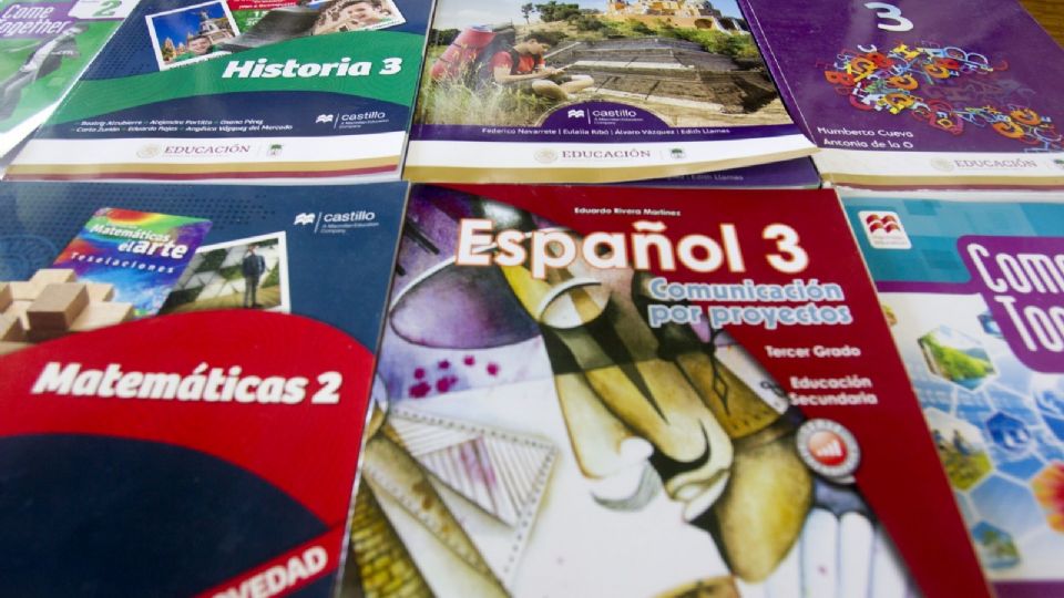 Libros de texto gratuito de la Secretaría de la Educación Pública.