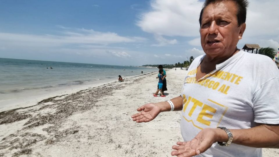 Derrame de combustible en playas de Campeche.