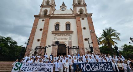 Marchan en tres estados del país en apoyo al anestesiólogo Gustavo Aguirre