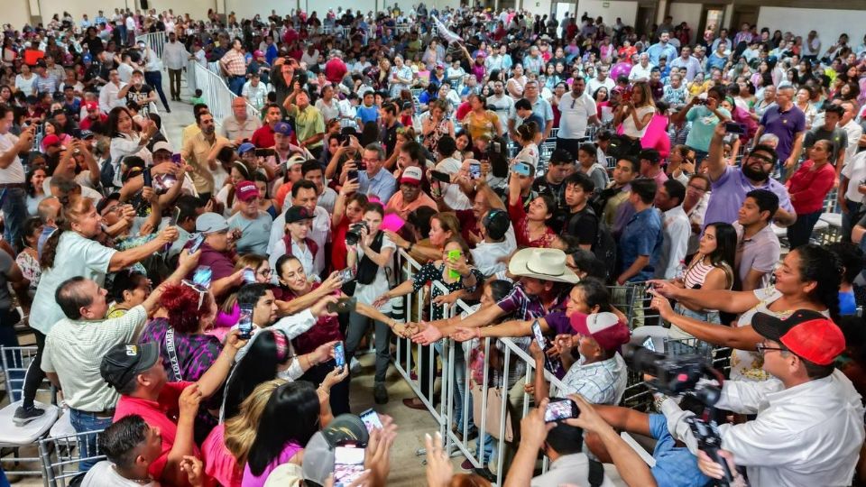 La aspirante presidencial estuvo en Matamoros, Tamaulipas.