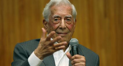 Mario Vargas Llosa se encuentra hospitalizado por Covid-19