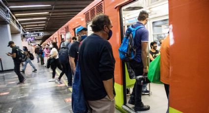 Metro CDMX: Conductor pide a pasajeros abrir manualmente las puertas en Línea 8 | VIDEO