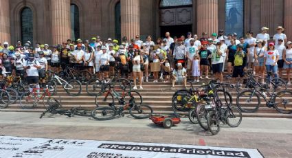 Ciclistas se manifiestan en Palacio de Gobierno; exigen seguridad en Parque La Huasteca
