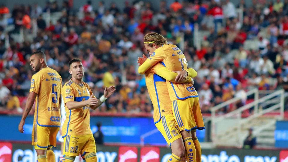 Tigres derrota a Necaxa