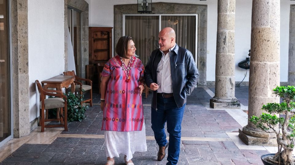 La senadora del PAN, Xóchitl Gálvez se reunió con el gobernador de Jalisco, Enrique Alfaro.