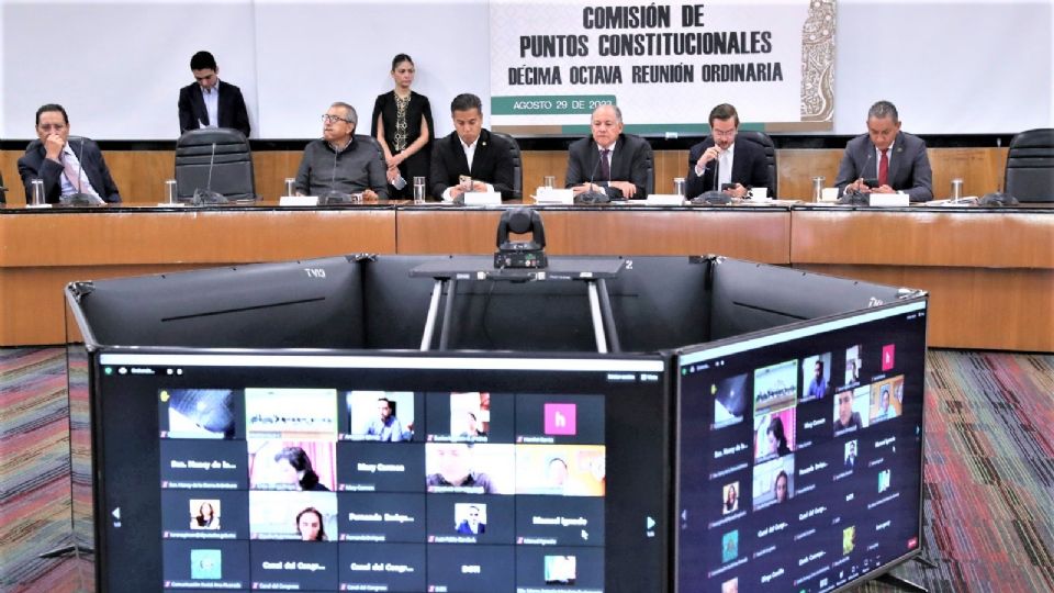 Sesión de la Comisión de Puntos Constitucionales.