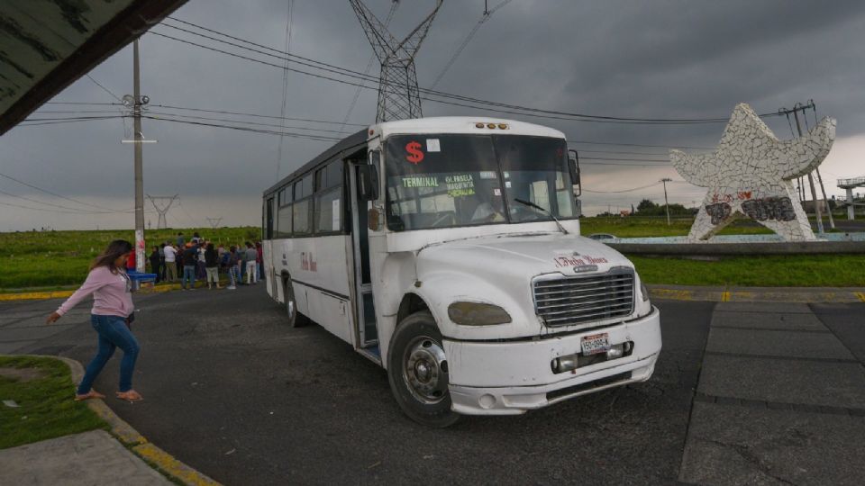 Transportistas de Tizayuca enfrentan las extorsiones de grupos delincuenciales.