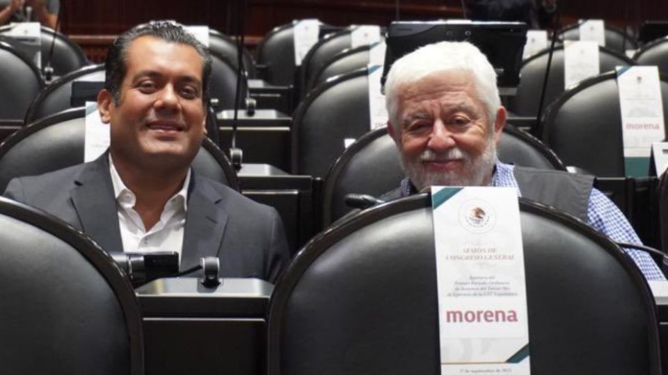 Jaime Maussan y el diputado Sergio Gutiérrez Luna.