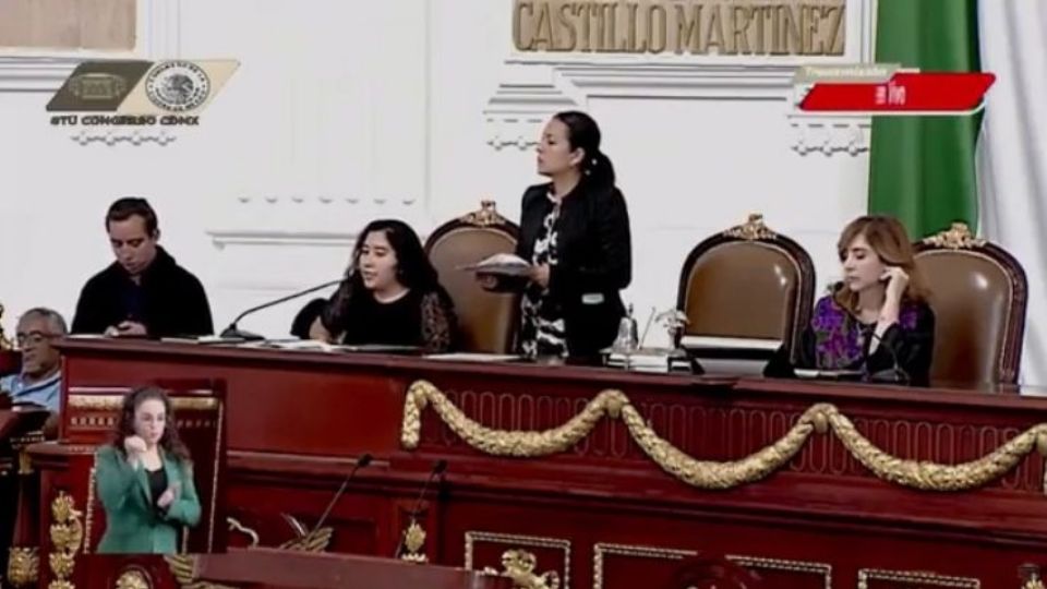 El pleno del Congreso capitalino aprobó la licencia temporal que solicitó la alcaldesa de Iztapalapa, Clara Brugada.