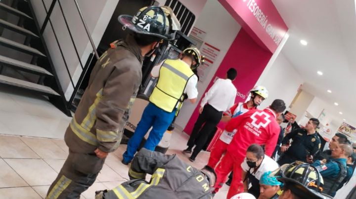 Desplome de elevador en centro comercial Gran Sur deja un muerto y un herido