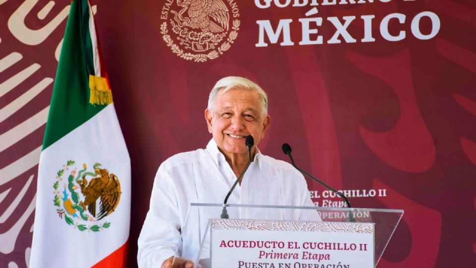 AMLO.