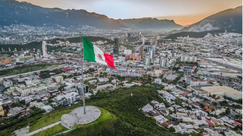 Mirador Asta de Bandera en El Obispado