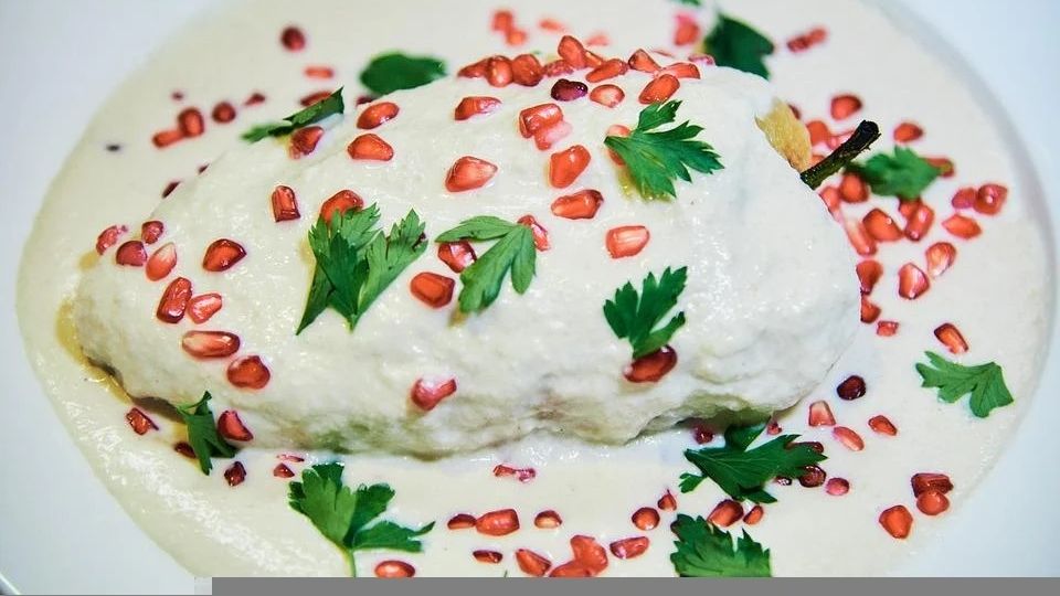 El chile en nogada posee la personalidad de la cocina criolla, aquella que comían los descendientes de españoles nacidos en Nueva España.