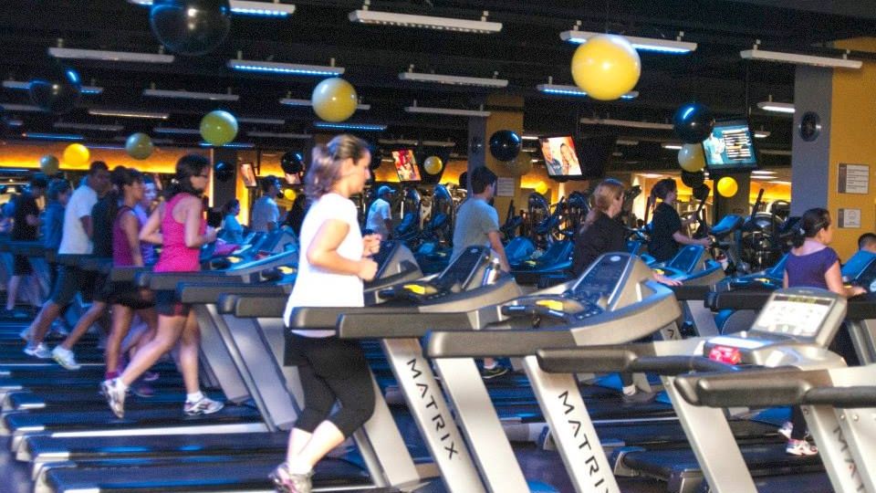 Cierran temporalmente Gimnasios Smart Fit en Nuevo León