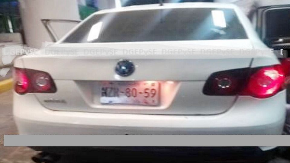 Auto del caso de la colonia Morelos.