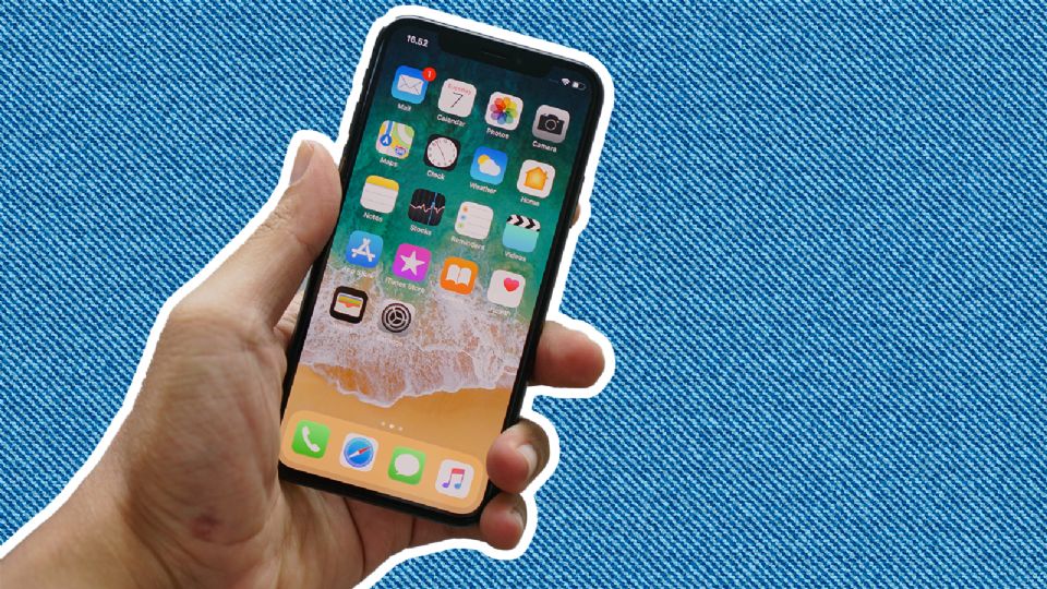 iPhone es un teléfono desarrollado por Apple.