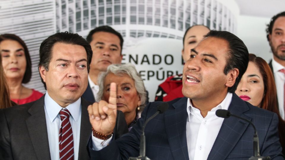 Mario Delgado encabezó conferencia de prensa en la cámara de Senadores con Eduardo Ramírez, presidente de la Junta de Coordinación Política.