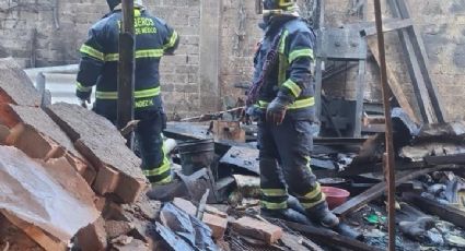 Explota inmueble que almacenaba pólvora de manera irregular en Mixquic