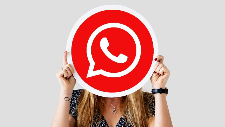 ¿Qué es y cómo se pone el modo rojo en WhatsApp ?