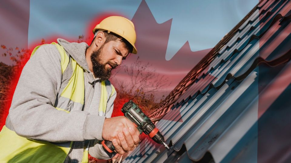 Canadá ofrece empleo como techador con sueldo de 38 mil pesos mensuales
