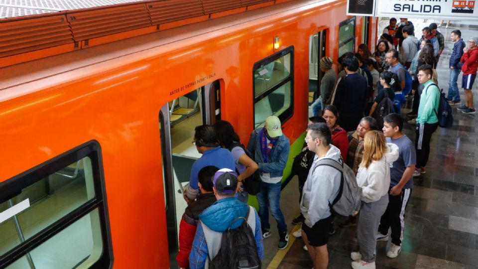 La Línea 12 del Metro de la CDMX reinició operaciones este martes.