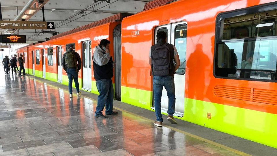 Usuarios de la Línea 12 del Metro aún tienen miedo.