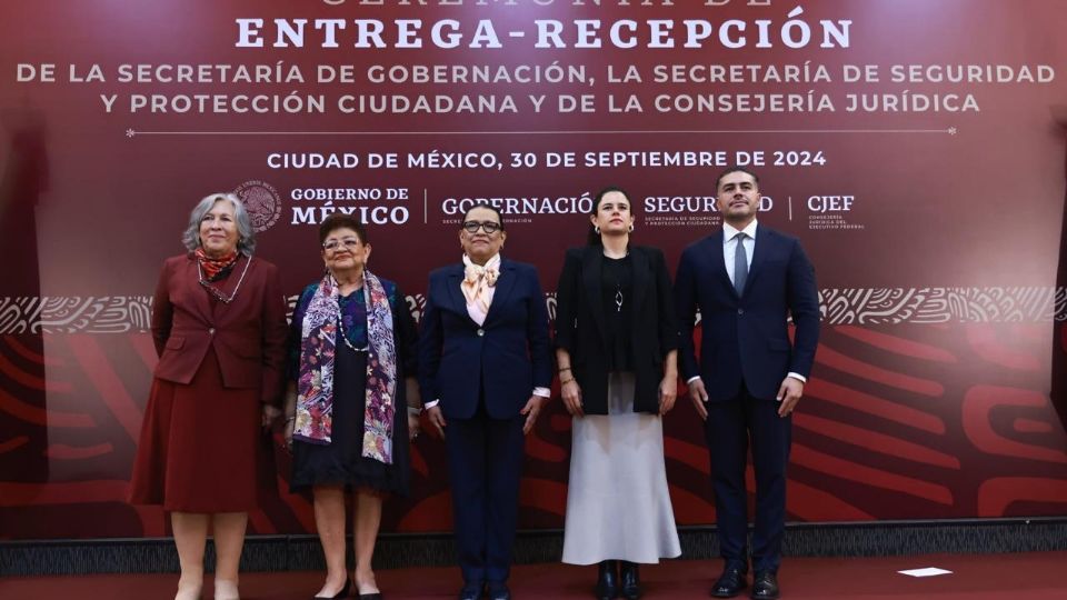 Se realizó la ceremonia de entrega-recepción.