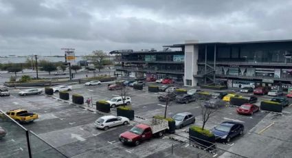 Así es el centro comercial 'La Silla' en Monterrey, el lugar que poco a poco ha cerrado comercios y hoy luce 'fantasmal'