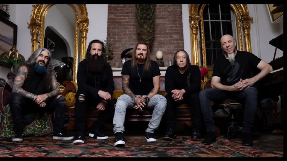 Dream Theater editará álbum tras 15 años sin Mike Portnoy.