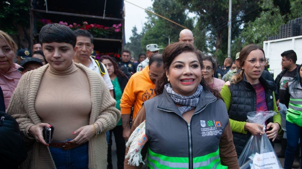 La Jefa de Gobierno de la Ciudad de México, Clara Brugada, acudió al pueblo de Mixquic, en Tláhuac.