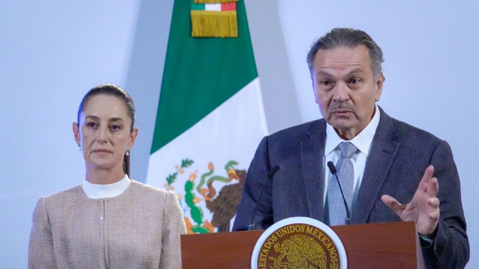 Octavio Romero Oropeza, director general del Infonavit, durante la mañanera del pueblo de Claudia Sheinbaum.