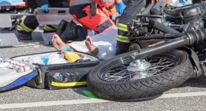 Una mujer motociclista muere tras chocar contra camión en Guadalupe