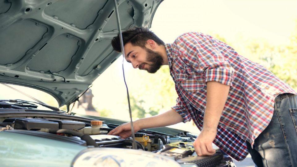 Realiza un mantenimiento adecuado de tu auto y garantiza su rendimiento y seguridad por más tiempo.